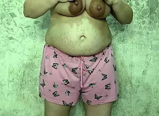 Married wife cheats with stranger's creampie in hairy pussy 💦😈