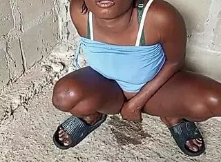 wanna see this goddess squirt while possessed by lust???