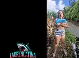 Venezuelan milf fucks for her uber ride 😈🚗