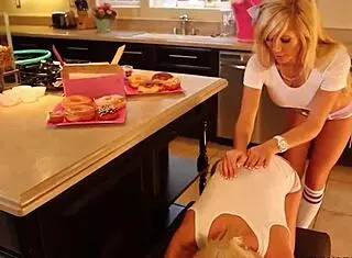 Lexi Swallow’s Sultry Tits and Ass Tease