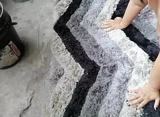 mi padrastro wants to fuck my big pussy on the rooftop