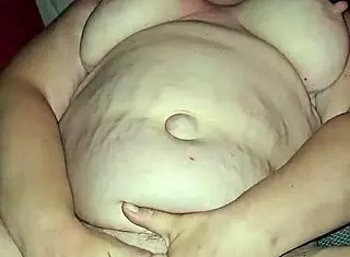 flicking her bean builds to intense climax