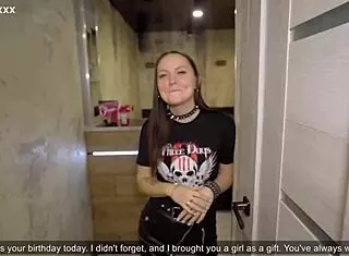 Girlfriend Gets Threesome Birthday Gift With Hot Girl