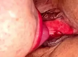 Fresh Pink Pussy Close-Up 80 Days Post-Virginity Loss Gets Licked!