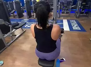 i tease trainer with wet no-panty gym workout then sweaty home fingerbang