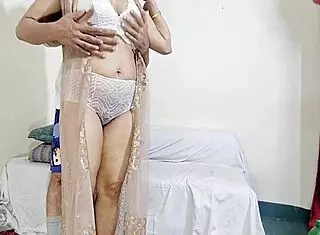 Indian couple's hardcore anal gaand chudai on Muslim wife in Hindi