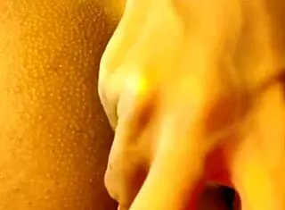 roseredvip's juicy burger pussy craves tongue action