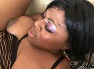 9 Inch BBC Pounds Fat Ebony Ass Deep!