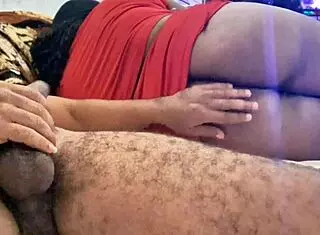 quer ver essa crente safada chupando até engolir tudo?