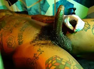 hallelujah johnson worships fat black hairy monster cock sub to channel