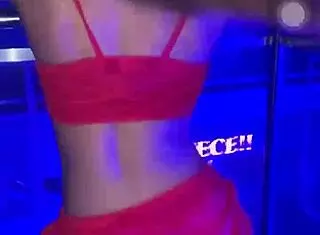 Nick's Rodrigues Funk Dance Turns Wild Public Novinha!