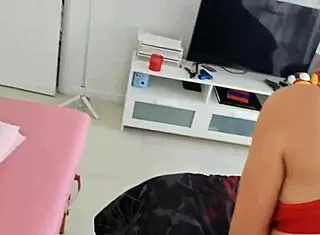 Red Eviee's Huge Tits Massage Sparks Wild Ride Surprise