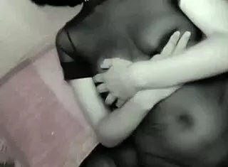 damn, pezonzota shakes huge nipples grinding her ass wild!