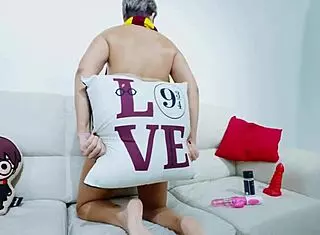 Hogwarts student anal fisted by sex machine in lingerie