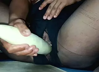 hey lucky guy, watch her squirt till you cum hard inside!