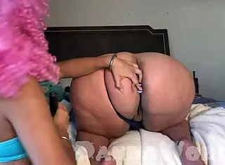 polynesian bbw island slut fingers huge booty as ebony expert plugs her interracial anal toys deep