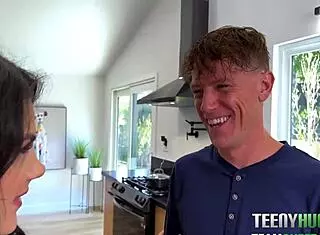 Resisting cumming inside all-natural stepsis valentina nappi proves impossible for rion king