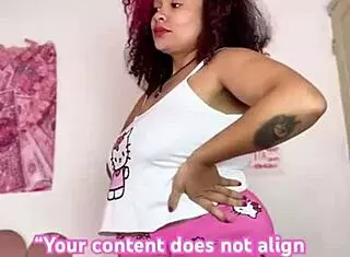 sexy big ass ebony babe farts loud for fan pleasure