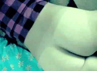 Stepdaughter rests in stepdad's room he rams her hard 🍆💦🔥😏