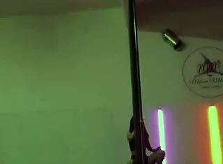 damn this doctora shakes her stuff wild on the pole for patients