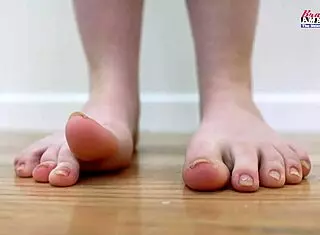 blonde coed annie archer deepthroats cumshot pussy pound