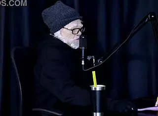 Damiana's naughty interview turns wild with vovô moai in porn cast brazil part 6