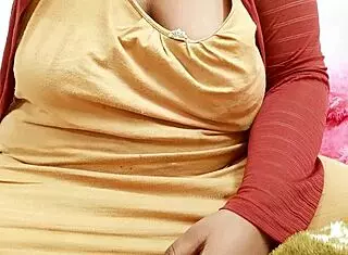 ever seen indian bengali bhabhi's sexy tits bounce?