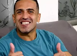 hey check the new red live solo brazilian gih pimentinha's wet series