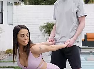 trainer's cock wrecked eva longs pussy bad!!