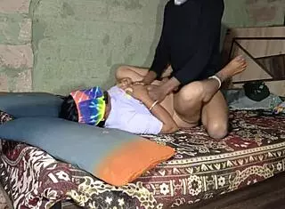 Desi indian step-sister sneaks nasty fingering sex video homemade