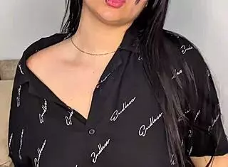 beautiful college babe stuffs fat pussy with lingerie pearls 😈💦