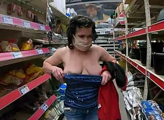 Best Pantsing Moments Feature Mature Amateurs Flashing Huge Asses Outdoors Publicly