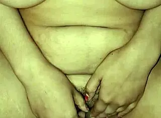 desi indian alisha bhabhi masturbates wet hairy pussy closeup