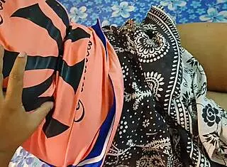 desi girlfriend sneaks lover tryst in hotel