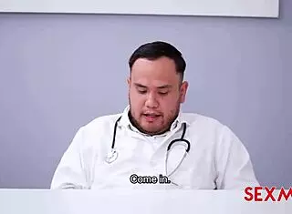 Sexmex Hottie Yorgelis Carrillo Begs Doctor for Hospital Quickie Fuck!
