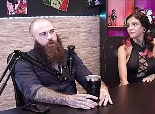 how'd qweensg and iron biker evolve to total anal putaria??