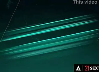 21 sextreme lulu's secret granny pussy eaten by violett