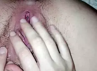 quieres ver cumshot explotando vagina argentina azulhad4?