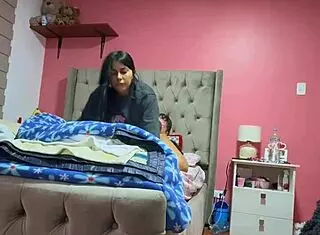 Girlfriend's parents leave us alone for real homemade sex fun
