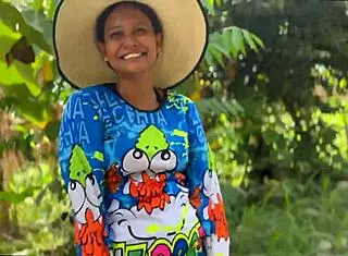 innocent country girl trades chickens for wild outdoor pounding close-up