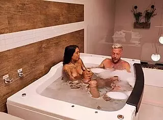 hot brunette screams as vagninho and nick niquita bareback her gaping ass creampie