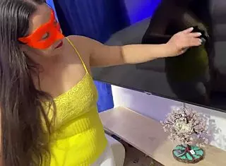 maid huge pussy cameltoe fingered fucked by boss cash