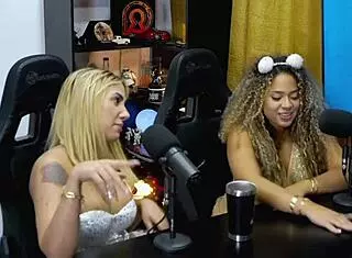bruna lambertini and isa moura twerk huge asses on podcast flashing wet pussies and tight holes