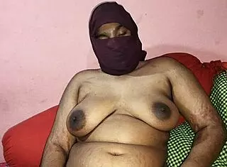 Unexpected Creampie Fills Indian Stepmom's Huge Ass