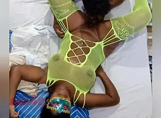 bbw latina puta squirts hard on oral... homemade cum explosion! 💦😈