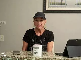 wanna see stepmom madi blaze suck cock in shower after caught?