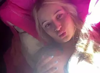 brazilian girl spreads big pink pussy on webcam