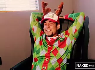 jayla foxx's big brown booty bounces in curvy christmas 1on1 sex