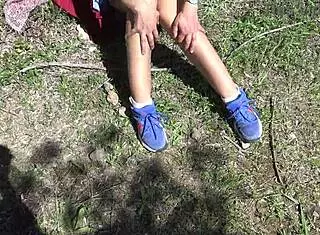 Real voyeur freaks out as horny milf pisses hairy pussy beach