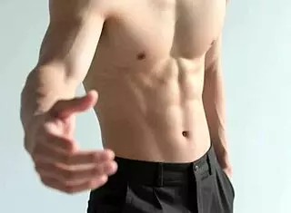 Muscle Asian Girl Flexes Her Toned Body in Homemade Video